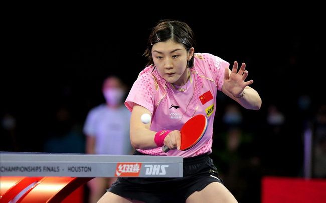 防守球员似 防守球员似